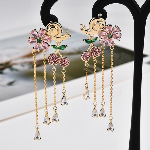 Cute snail silver needle long tassel zircon earr - Picture 5 of 6